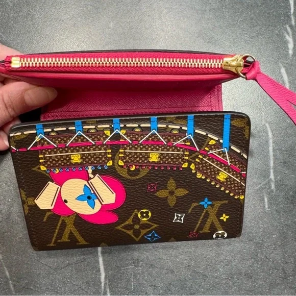 NIB LOUIS VUITTON Monogram Vivienne Portefeuille Victorine Wallet - Picture 8 of 12